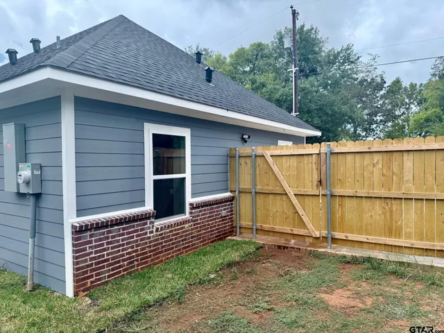 $229,900 | 536 Alabama Avenue, Jacksonville, TX 75766