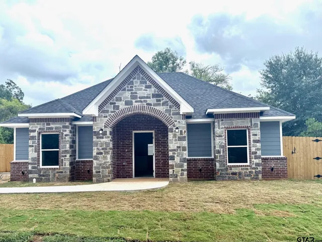 $229,900 | 536 Alabama Avenue, Jacksonville, TX 75766