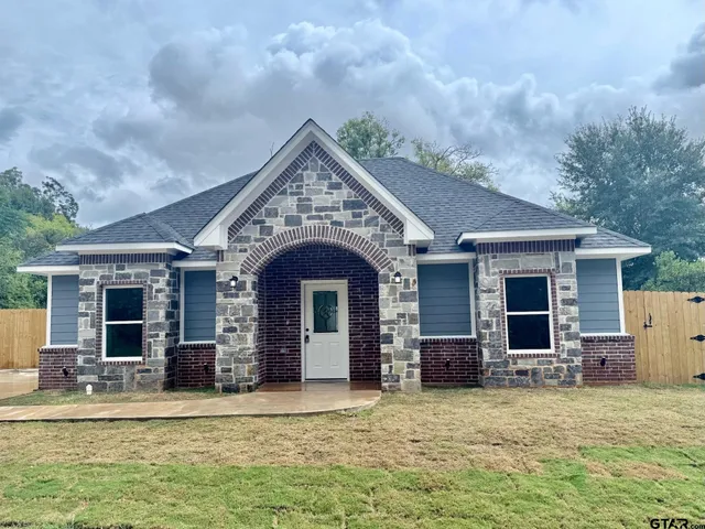 $229,900 | 536 Alabama Avenue, Jacksonville, TX 75766