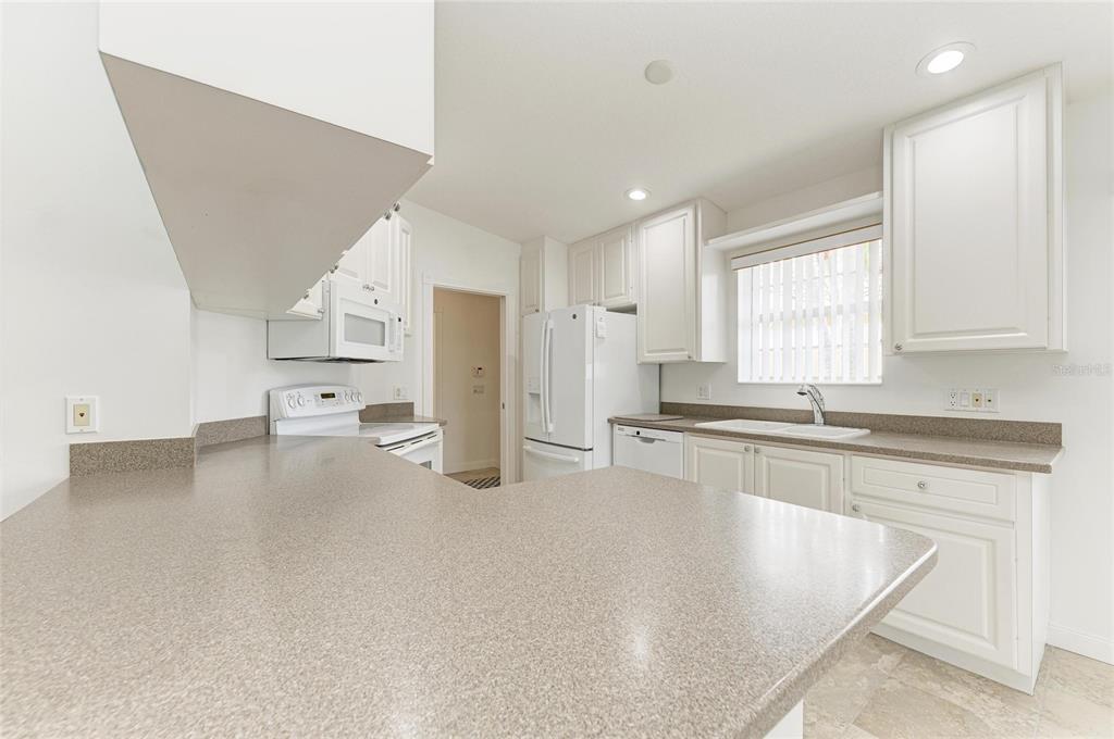 6073 Erice Street Venice, FL 34293 - Photo 16 of 71