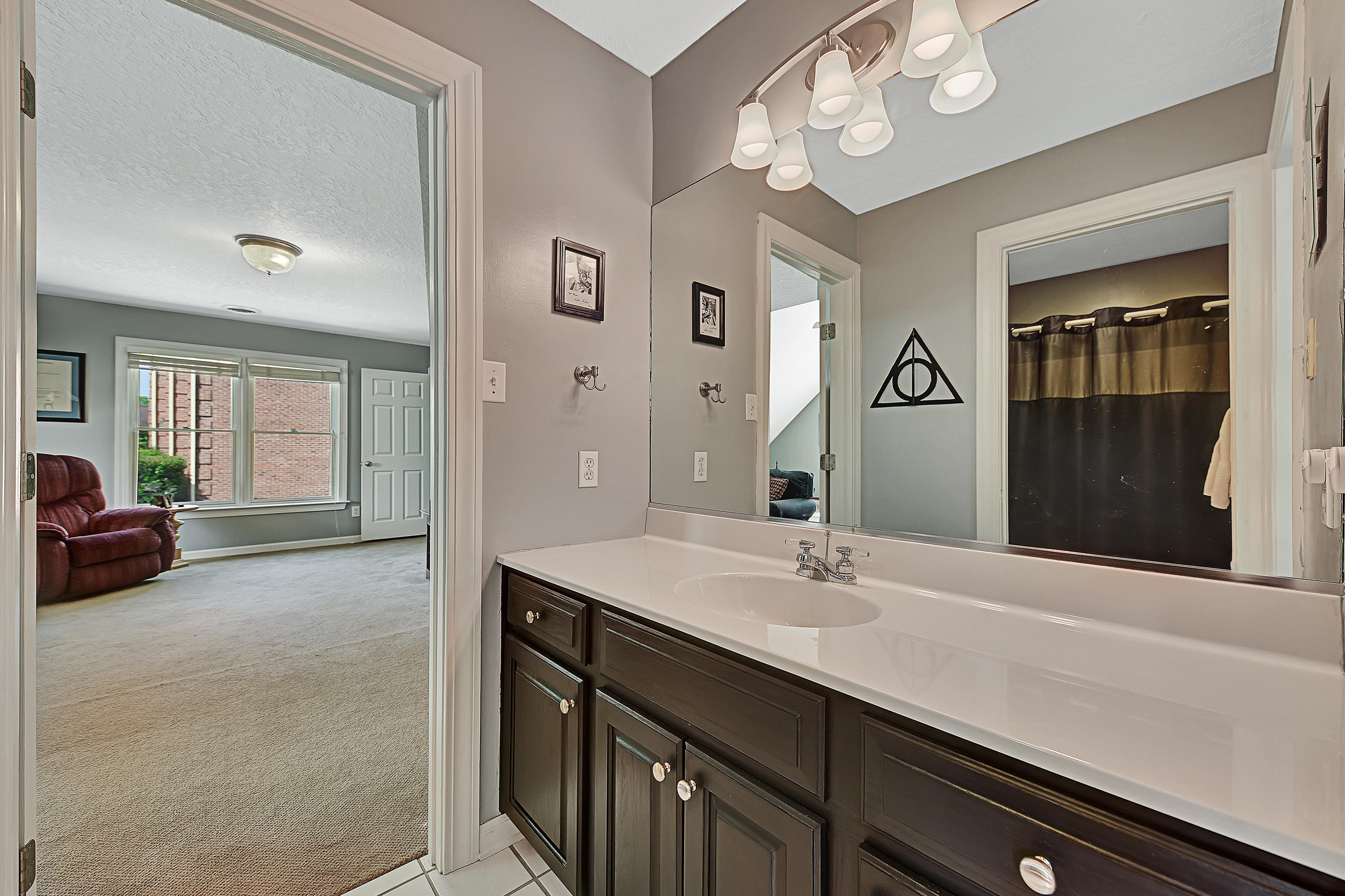 12905 Long Ridge Road Knoxville, TN 37934 - Photo 20 of 33 Jack n Jill Bath