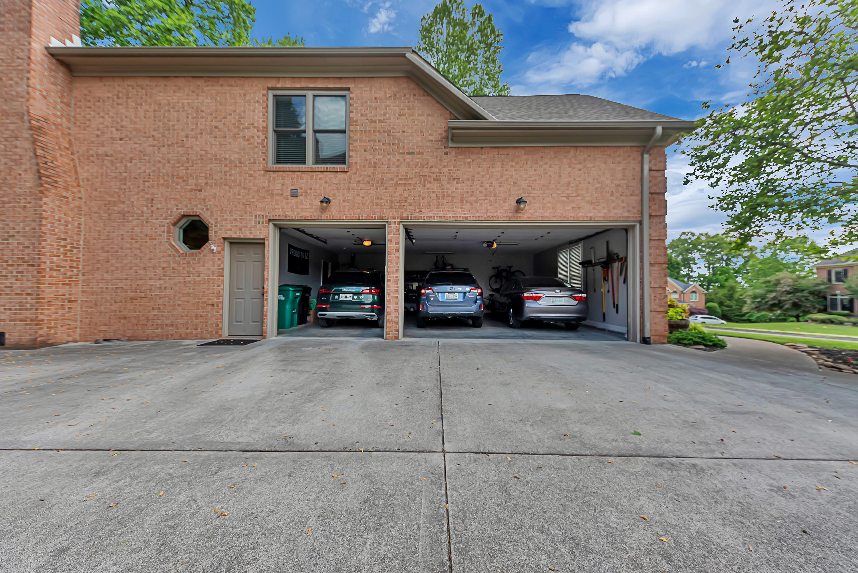 12905 Long Ridge Road Knoxville, TN 37934 - Photo 33 of 33 3 car garage