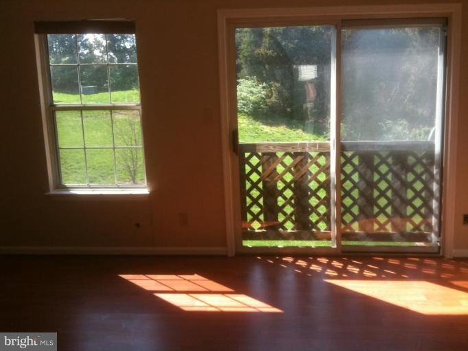 21673 Hazelnut Square, Unit 172 Sterling, VA 20164 - Photo 9 of 15 a view of an entryway
