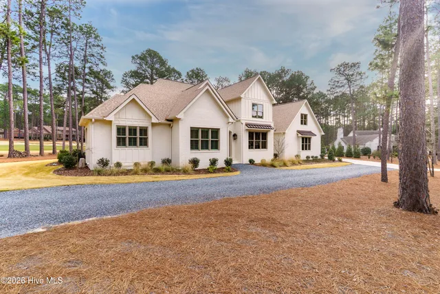 $2,195,000 | 125 Ponte Vedra Drive, Pinehurst, NC 28374