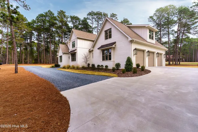 $2,195,000 | 125 Ponte Vedra Drive, Pinehurst, NC 28374