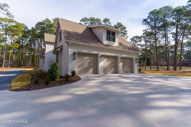 $2,195,000 | 125 Ponte Vedra Drive, Pinehurst, NC 28374
