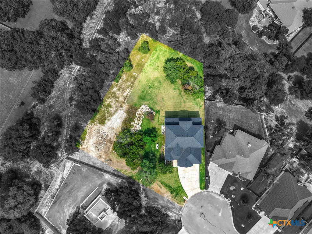 2136 Oak Draw Court Belton, TX 76513 - Photo 45 of 46 an aerial view of a swimming pool