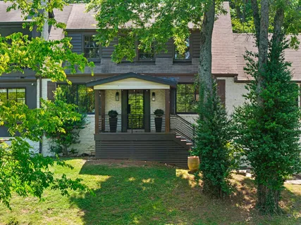 $1,999,000 | 5400 Hillsboro Pike, Nashville, TN 37215