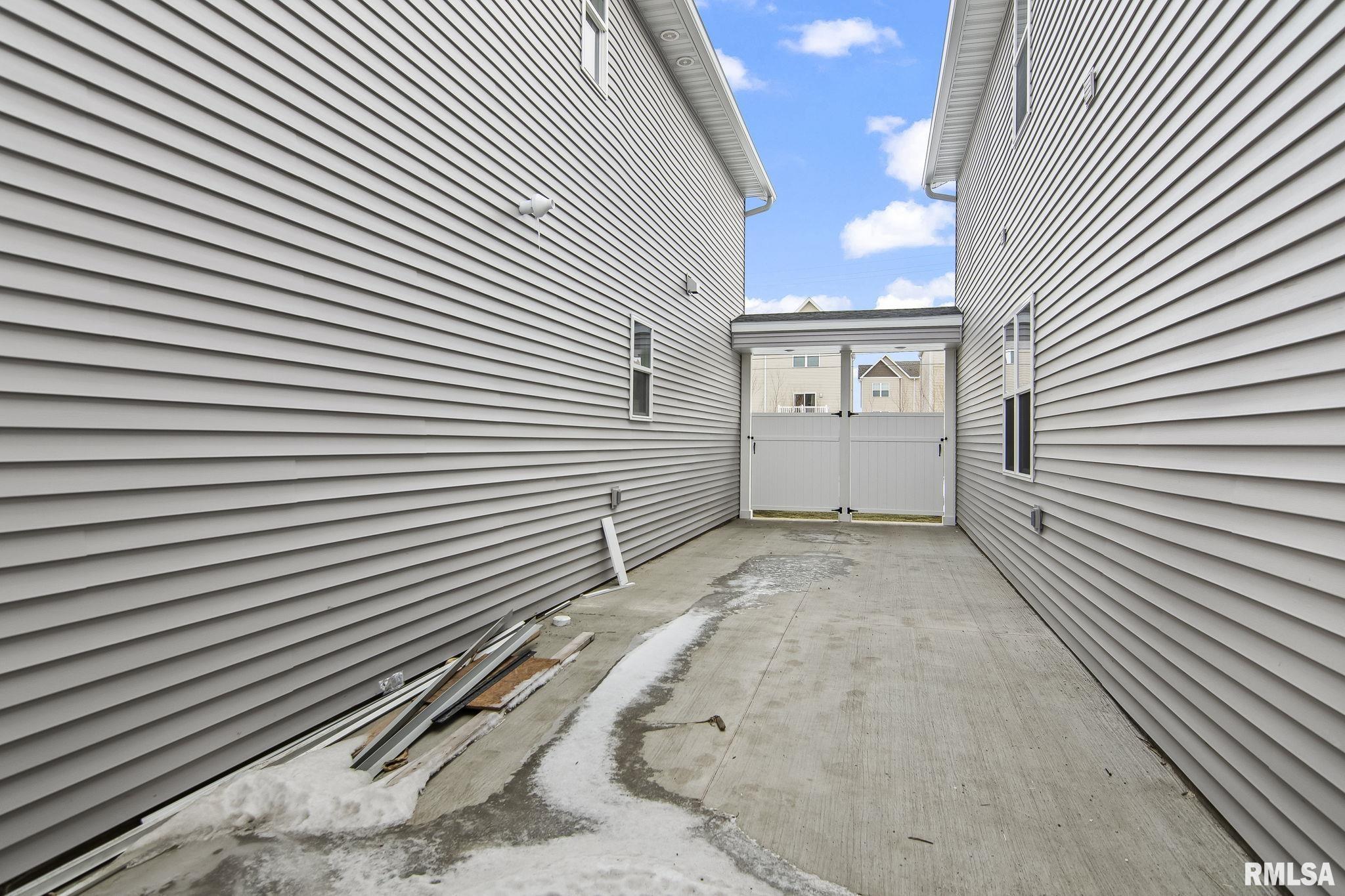 4236 Westgate Drive Springfield, IL 62711 - Photo 30 of 33