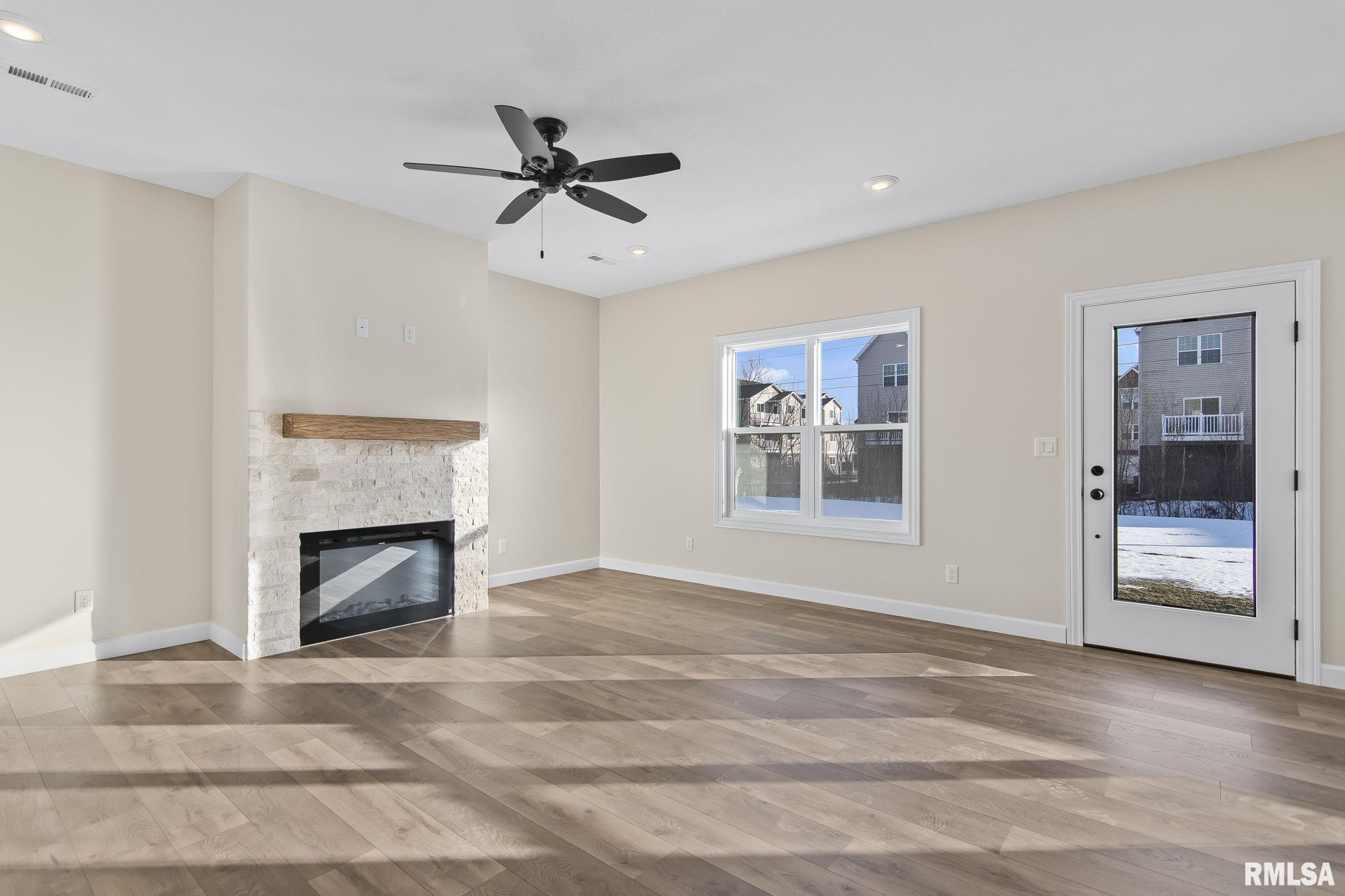 4236 Westgate Drive Springfield, IL 62711 - Photo 6 of 33