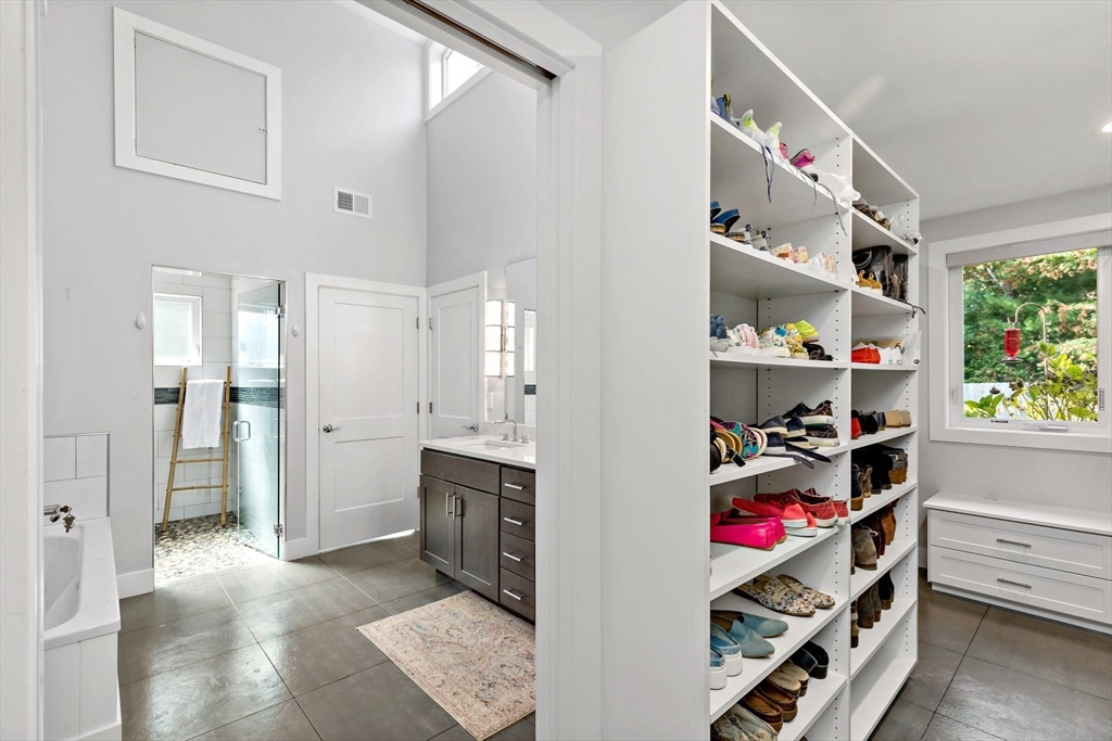 29 Melissa Avenue Mashpee, MA 02649 - Photo 18 of 42