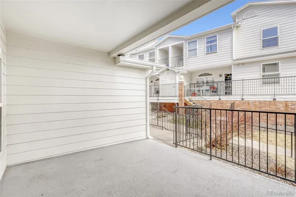 $2,200 | 1675 South Cole Street, Unit B6, Lakewood, CO 80228