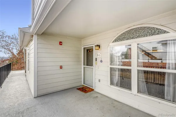 $2,200 | 1675 South Cole Street, Unit B6, Lakewood, CO 80228