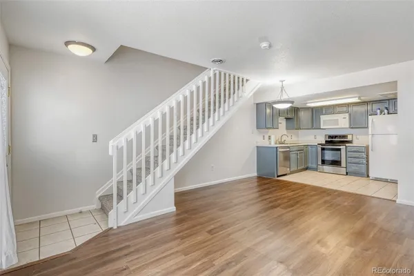 $2,200 | 1675 South Cole Street, Unit B6, Lakewood, CO 80228