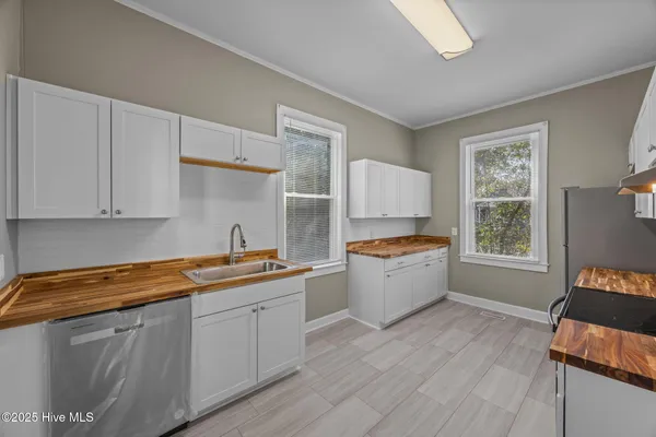 $284,000 | 514 C Street, New Bern, NC 28560