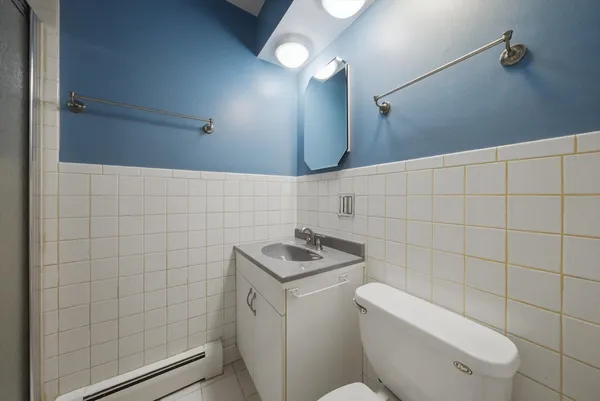 $259,000 | 403 North Marion Street, Unit 3D, Oak Park, IL 60302