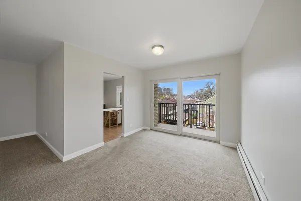 $259,000 | 403 North Marion Street, Unit 3D, Oak Park, IL 60302