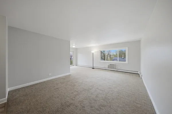 $259,000 | 403 North Marion Street, Unit 3D, Oak Park, IL 60302