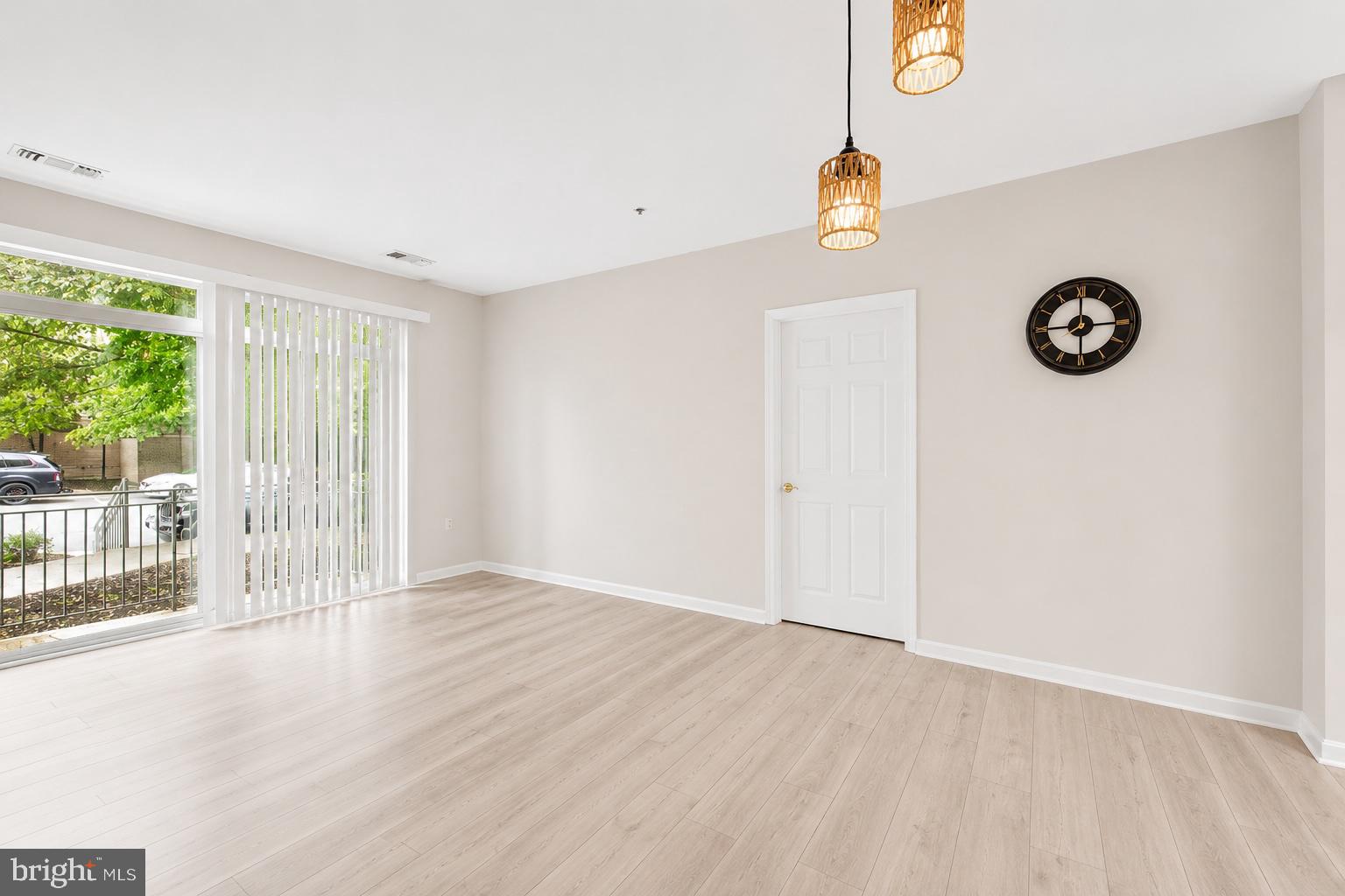 11775 Stratford House Place, Unit 112 Reston, VA 20190 - Photo 5 of 20