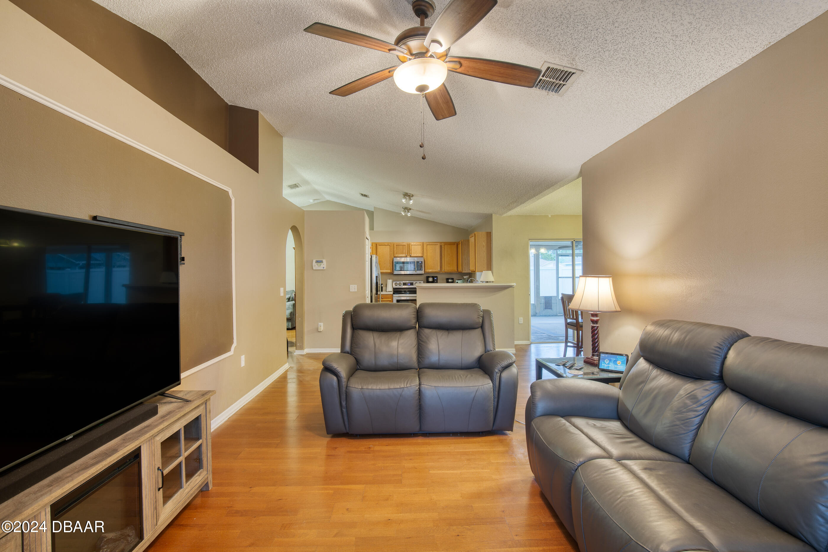 8 Kansas Path Palm Coast, FL 32164 - Photo 12 of 59 11