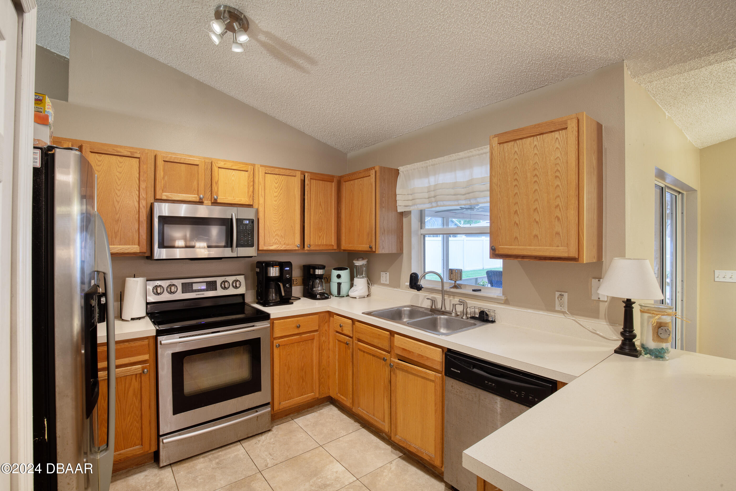 8 Kansas Path Palm Coast, FL 32164 - Photo 15 of 59 14