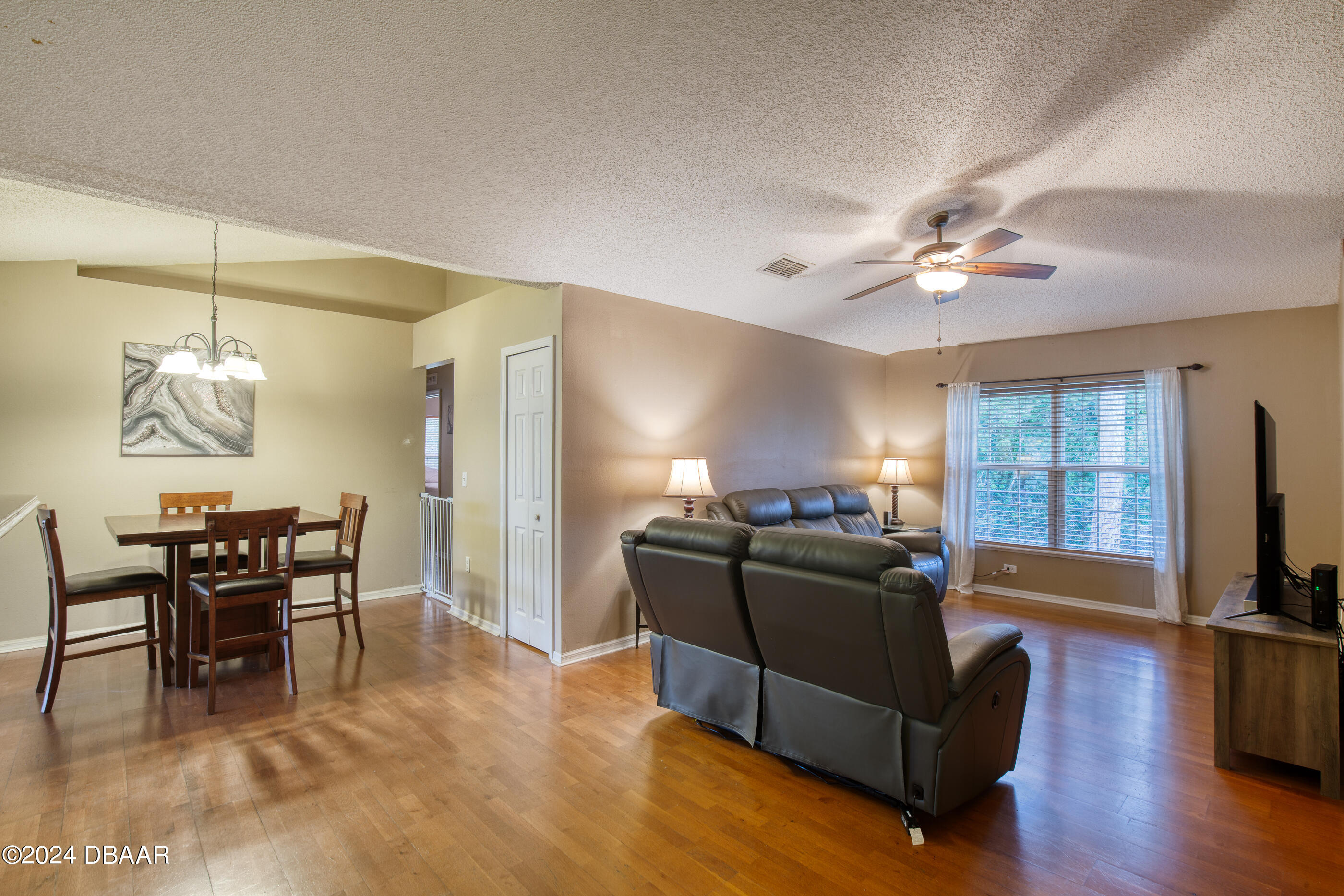 8 Kansas Path Palm Coast, FL 32164 - Photo 8 of 59 7