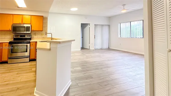 $2,180 | 2445 Southwest 18th Terrace, Unit 107, Fort Lauderdale, FL 33315