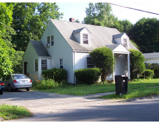 82 Riverside Drive Northampton, MA 01062 - Photo 2 of 2