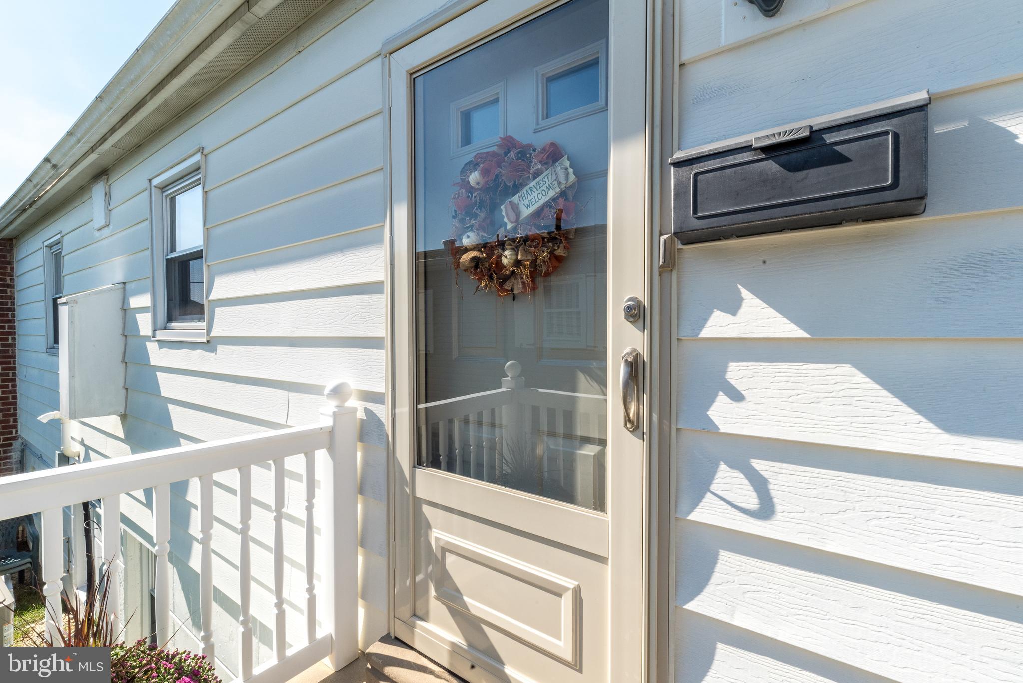 3346 Red Lion Road Philadelphia, PA 19114 - Photo 3 of 24 Welcome home