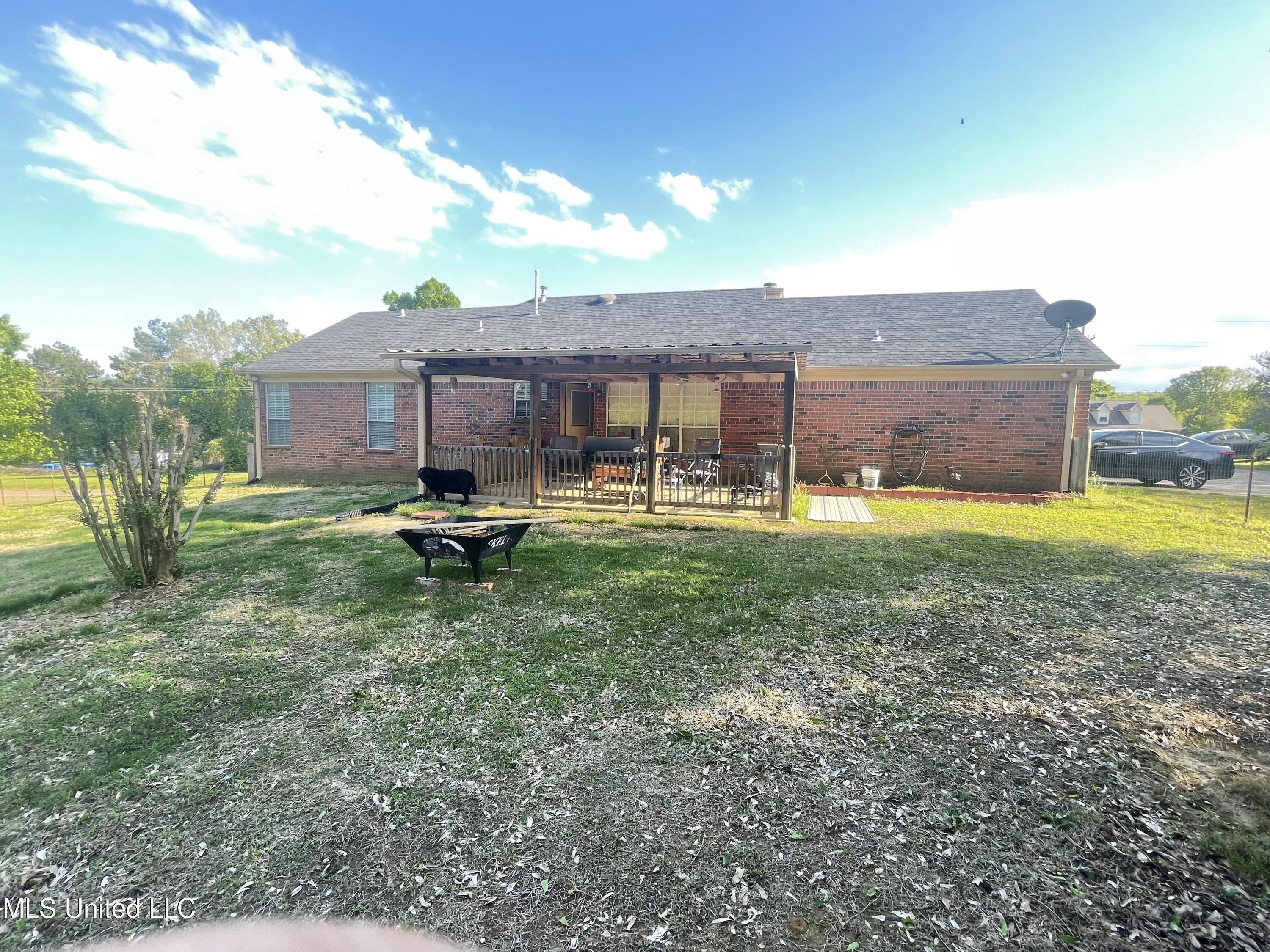 5008 Allen Road Hernando, MS 38632 - Photo 4 of 18 IMG_6803