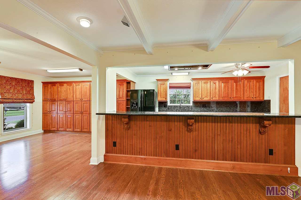 1738 Rue Desiree Baton Rouge, LA 70810 - Photo 6 of 10