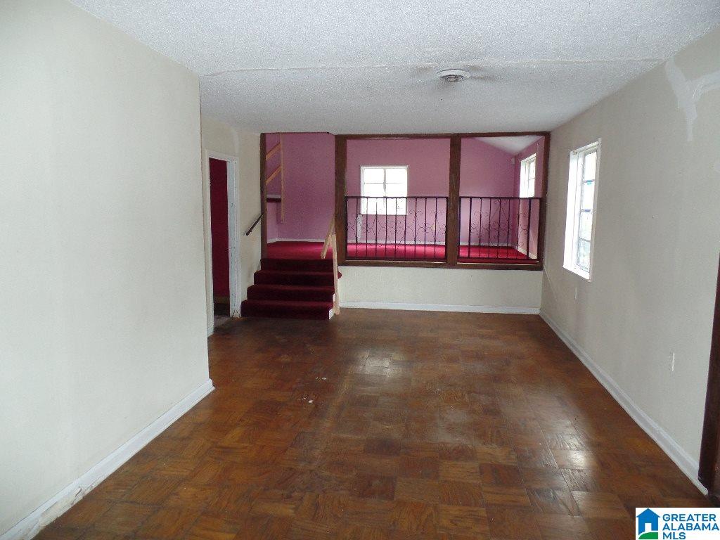 532 Lovett Street Birmingham, AL 35228 - Photo 3 of 21