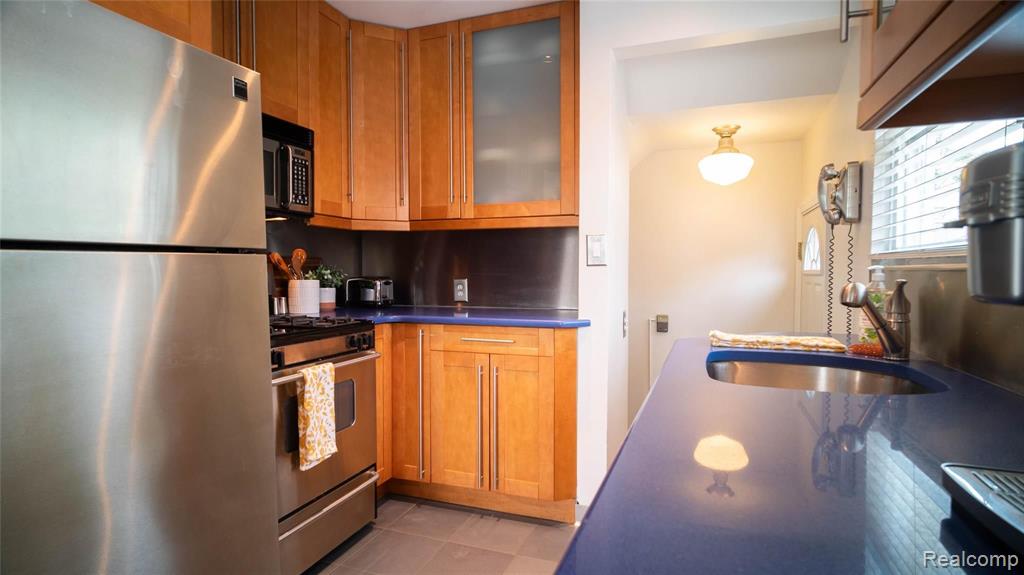1174 Harvard Road Berkley, MI 48072 - Photo 24 of 41