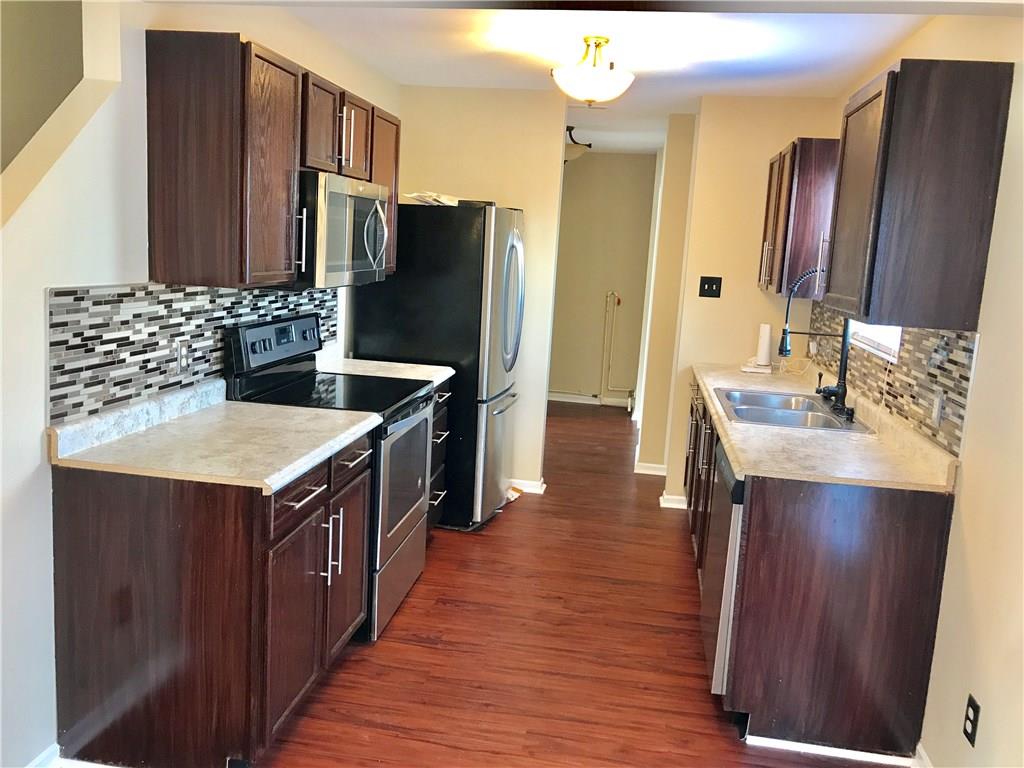 622 Greenway Street Greenwood, IN 46143 - Photo 20 of 38