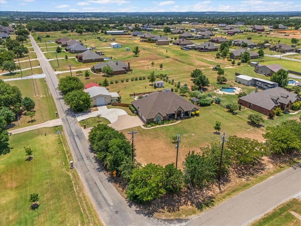 535 Christenberry Road Springtown, TX 76082 - Photo 31 of 39