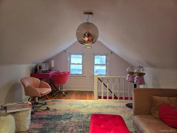 $599,999 | 139 8th Street, Verplanck, NY 10596