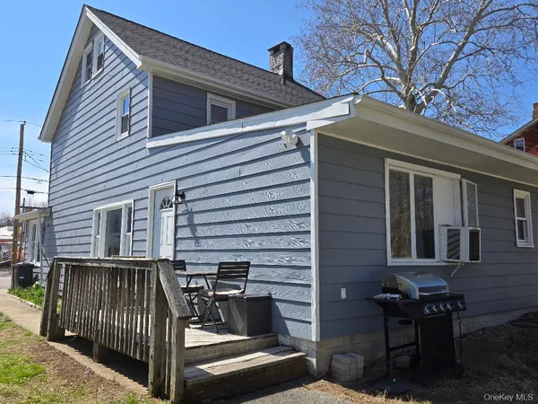 $599,999 | 139 8th Street, Verplanck, NY 10596