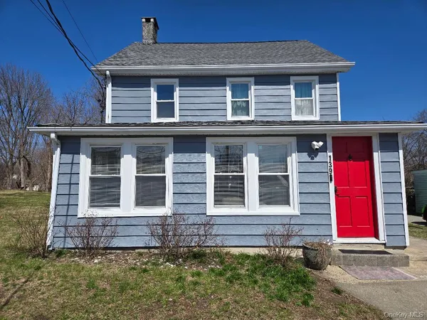 $599,999 | 139 8th Street, Verplanck, NY 10596