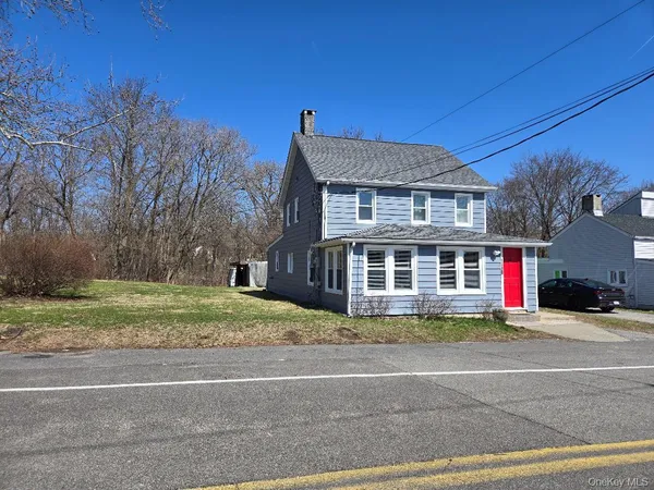 $599,999 | 139 8th Street, Verplanck, NY 10596