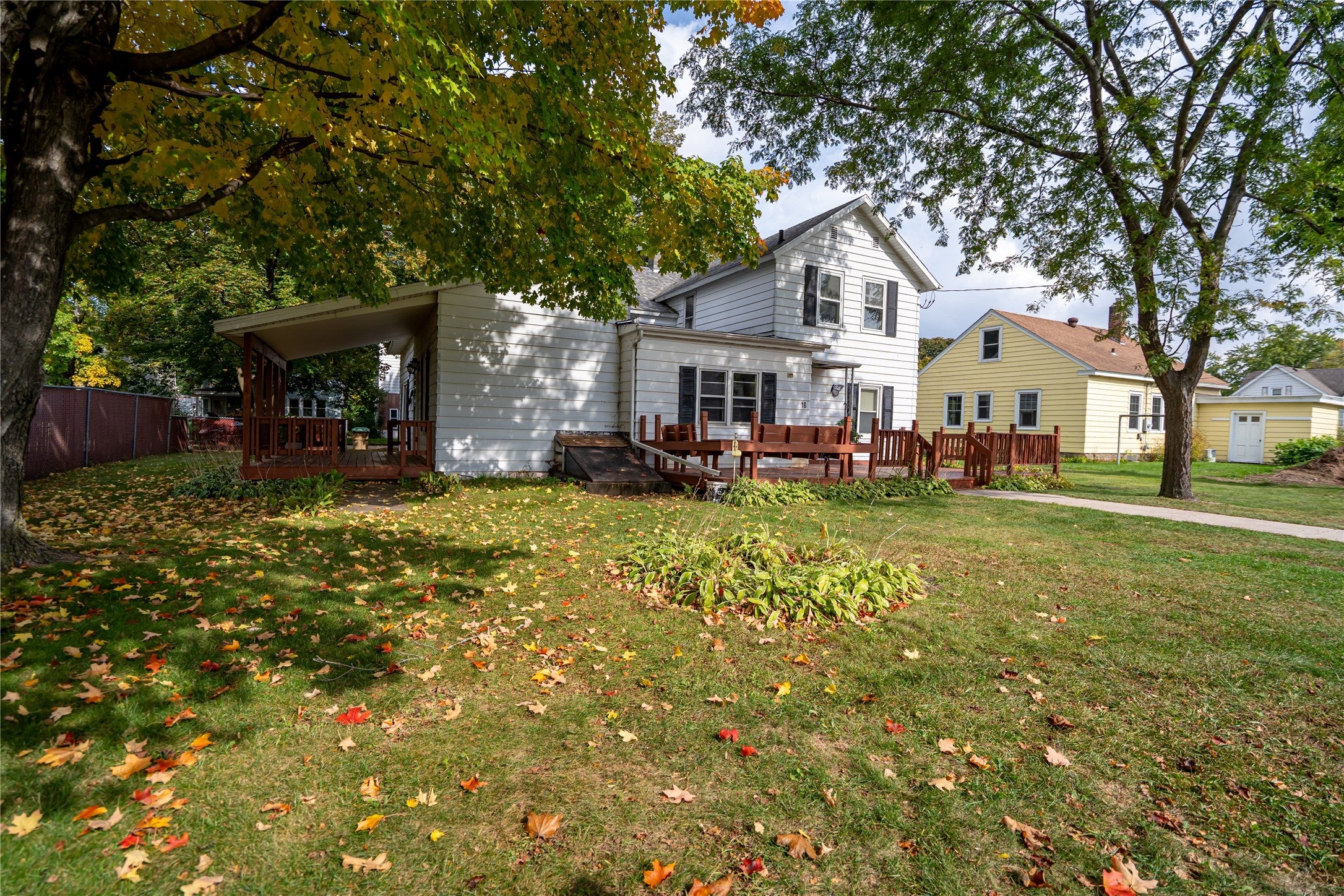 16 South Grove Street Chippewa Falls, WI 54729 - Photo 8 of 42 Gallery Image 8