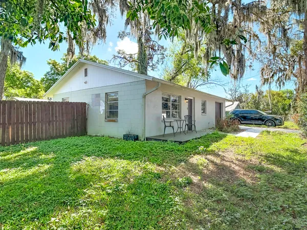 $260,000 | 5335 Lemon Avenue, Seffner, FL 33584