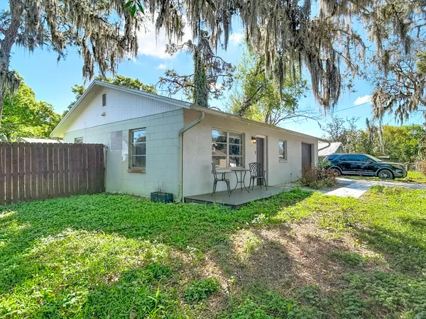 $260,000 | 5335 Lemon Avenue, Seffner, FL 33584