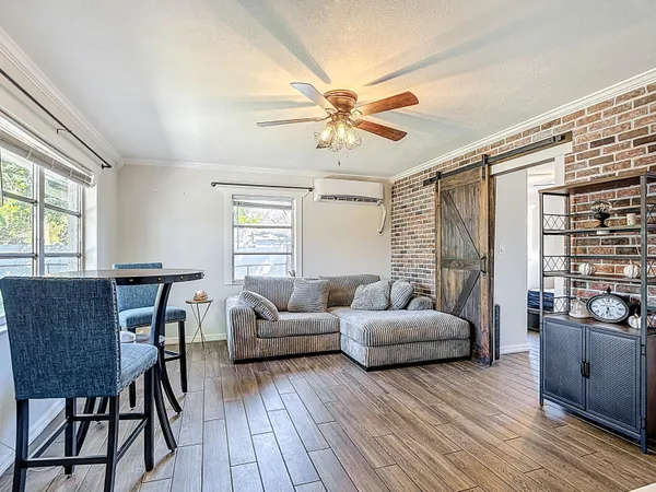 $260,000 | 5335 Lemon Avenue, Seffner, FL 33584