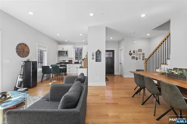 $6,500 | 41-43 Lindley Avenue, Tenafly, NJ 07670