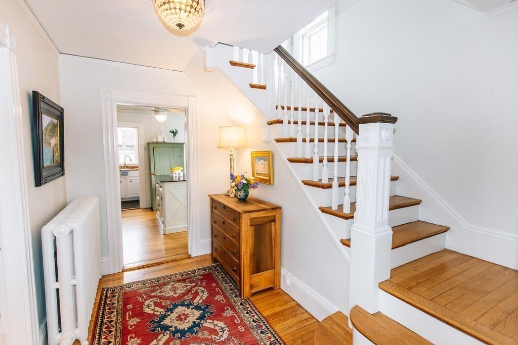 89 Green Street Marblehead, MA 01945 - Photo 3 of 25 Gallery Image 3