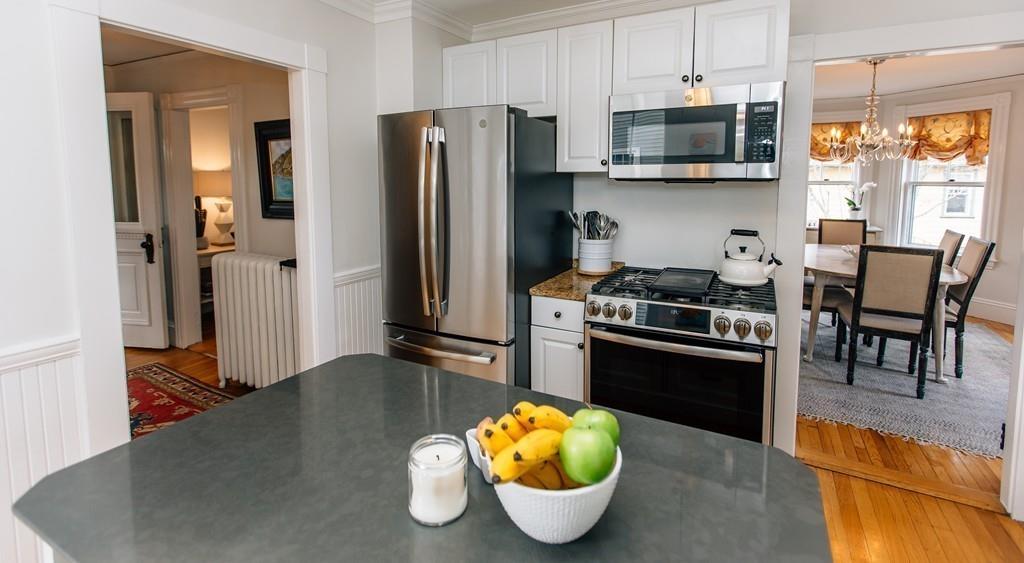 89 Green Street Marblehead, MA 01945 - Photo 8 of 25 Gallery Image 8