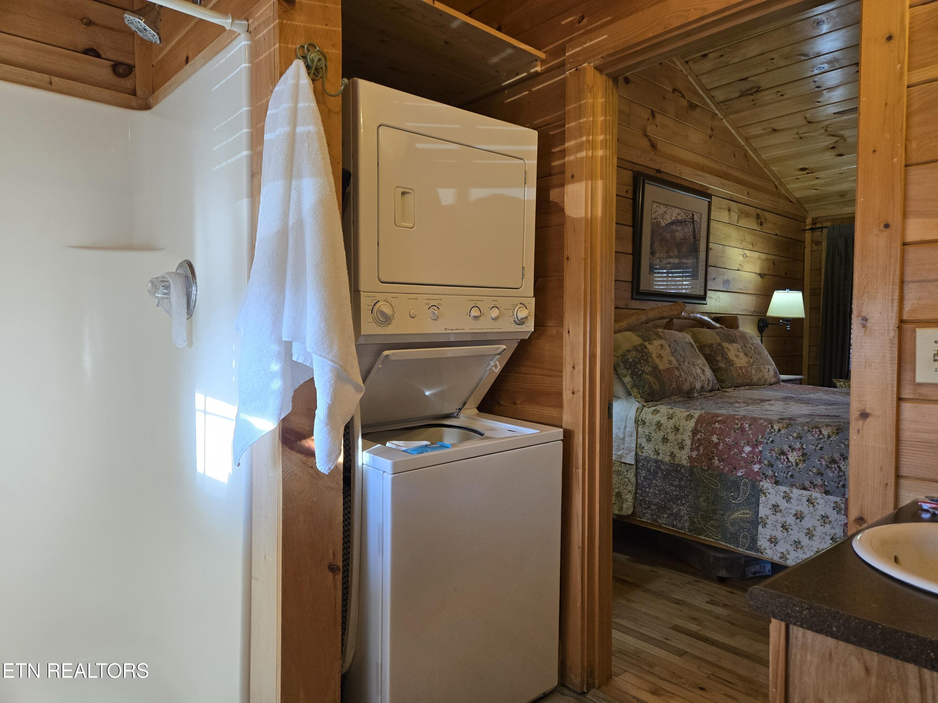 1529 Boo Boos Way Sevierville, TN 37862 - Photo 30 of 41 1529 BBW BD 2B WD - Copy