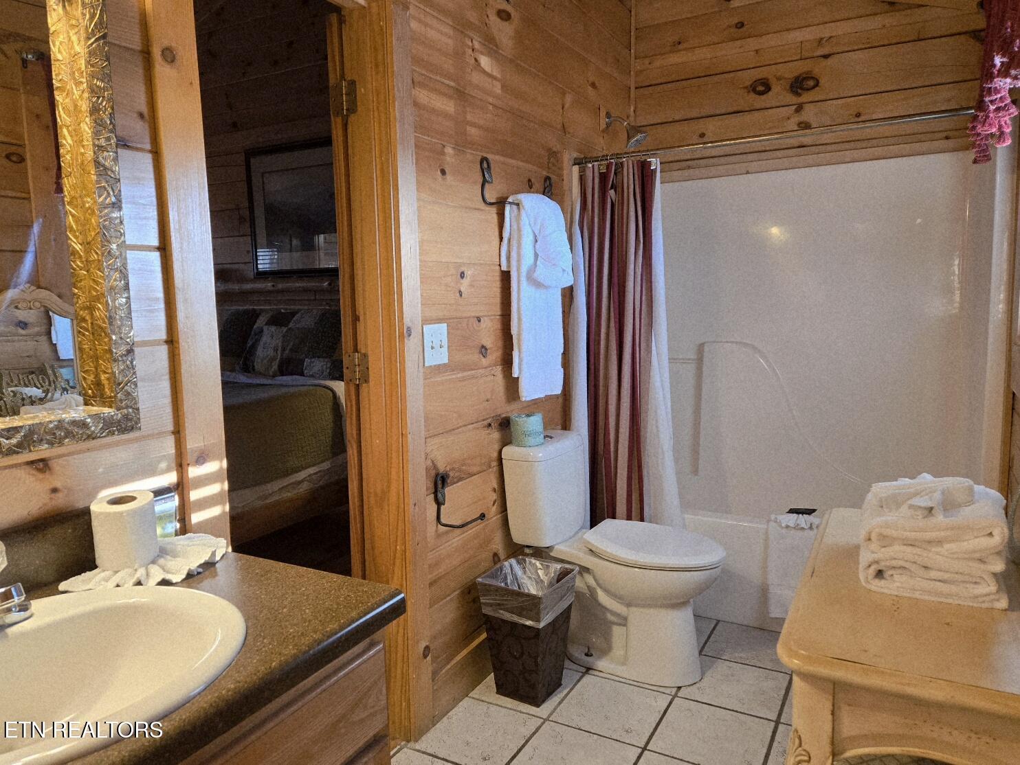 1529 Boo Boos Way Sevierville, TN 37862 - Photo 35 of 41 1529 BBW BA 1B