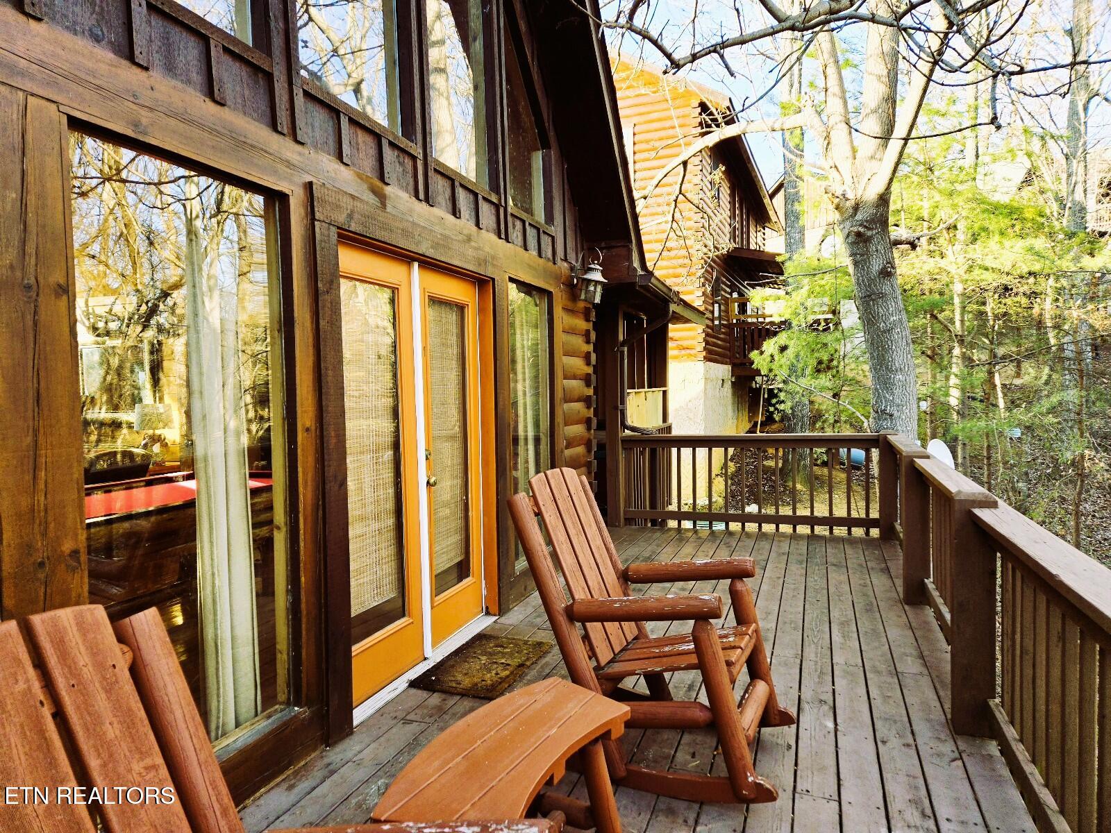 1529 Boo Boos Way Sevierville, TN 37862 - Photo 4 of 41 1529 BBW Porch Rockers 3