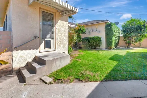 $900,000 | 4463 Palo Verde Avenue, Lakewood, CA 90713